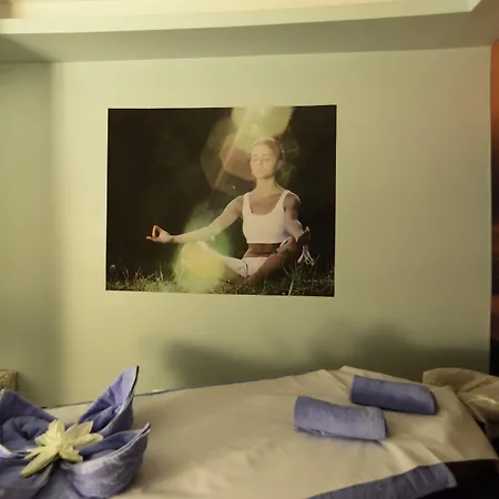 La Deluxe & (adults Only) Otel