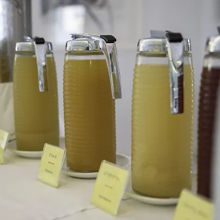 La Deluxe & (adults Only) Otel 5*