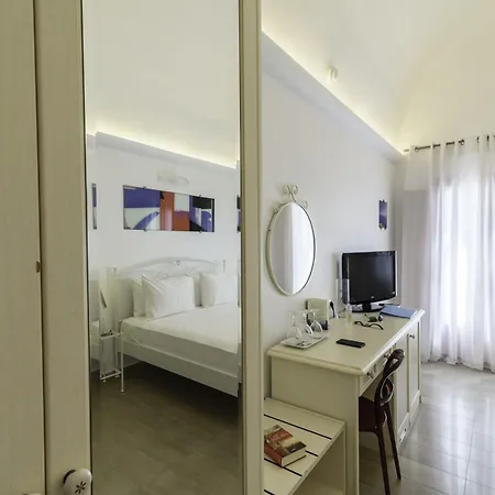 Hotel La Deluxe & (adults Only)
