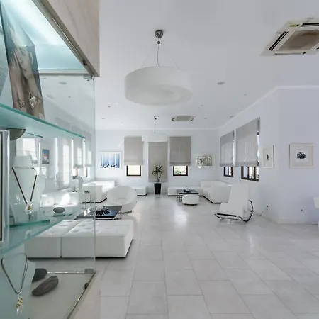 La Mer Deluxe & Spa (adults Only)