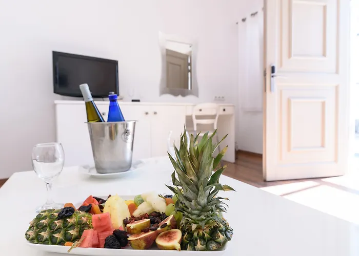 La Deluxe & (adults Only) Kamári