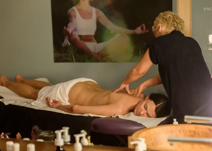 La Deluxe & (adults Only) Hotel