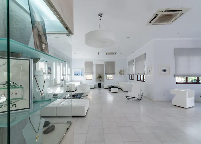 La Deluxe & (adults Only) Hotel 5*