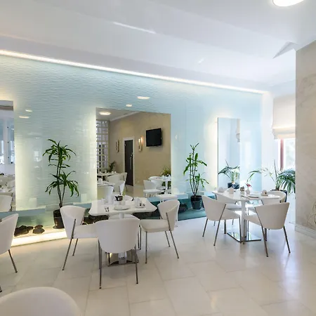 Szálloda La Deluxe & (adults Only)