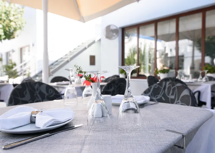 La Deluxe & (adults Only) Отель 5*